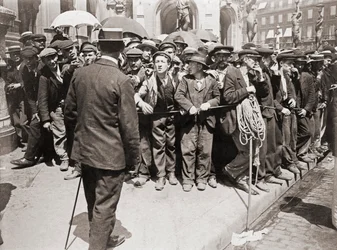Manifestación de trabajadores, París, c.1900