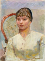 Joven mujer en el sillón