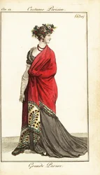 Mujer con ropa muy formal, París