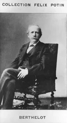 Pierre Eugene Marcellin Berthelot, químico orgánico y político francés, c. 1885