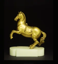 Caballo encabritado