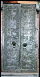 Puertas que representan escenas de la vida de San Adalberto (939-97)