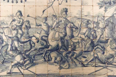 Alejandro (356-323 a.C.) luchando contra los persas, c.1745 (cerámica)