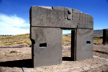 Sitio arqueológico precolombino de Tiahuanaco, Bolivia