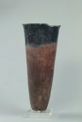 Vaso con borde negro, periodo Naqada I-II