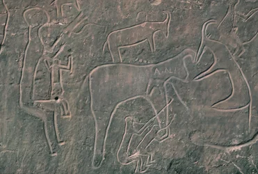 Figuras humanas y animales