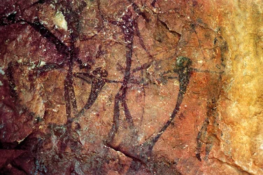 Figuras humanas con arcos, Cueva del Civil, Tirig, Barranco de la Valltorta, Valencia, España (pintura)