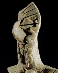 Prehistoria: cabeza de mujer. Estatuilla de arcilla del centro de Turkmenistán (región de Gonur Tepe). 3000-2500 a.C., Edad de Bronce