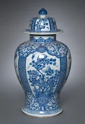 Jarrón con tapa, 1662-1722