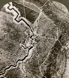 Fotografía aérea de las líneas alemanas, Primera Guerra Mundial, 1914-1918