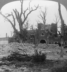 Ruinas del Castillo de Beury, Festubert, Francia, Primera Guerra Mundial, c1914-c1918