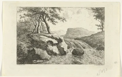 paisaje con cascada