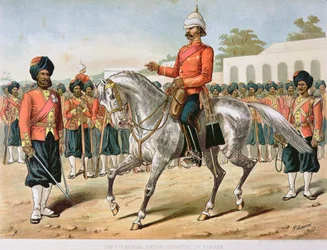 El 7º de Infantería de Bengala en desfile, el Ejército Anglo-Indio de la década de 1880