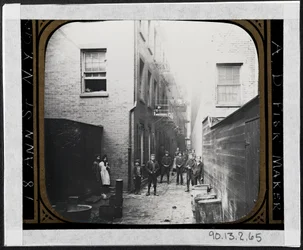 Callejón de Mullen, Cherry Hill