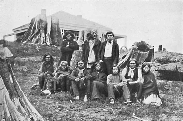 Indios del río Fraser, Columbia Británica, Canadá, 1912