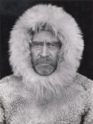 Autorretrato, Cabo Sheridan, Canadá