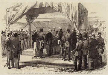 Lord Gough invistiendo al Mariscal Pelissier con la Orden del Baño, en el Cuartel General en Crimea