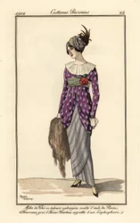 Mujer con vestido de té, vestido tubo y turbante