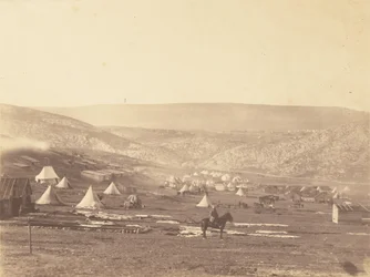 Campamento de caballería, Balaklava, mirando hacia la meseta de Sebastopol.