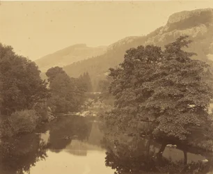 [Paisaje con río]