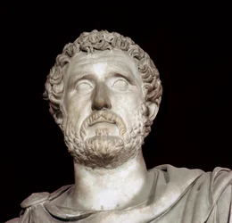 Busto del emperador Antonino Pío (86-181). Desde su villa en Lanuvio. Roma, museos capitolinos