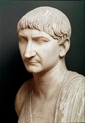 Busto del emperador Trajano (detalle)