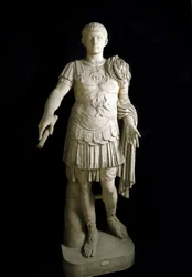 Cayo César Germánico, emperador romano (mármol)
