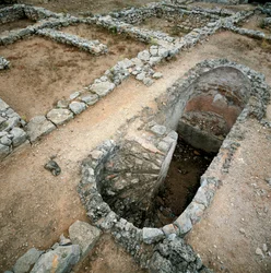 Cisterna de la ciudad grecorromana de Ampurias (Empuries), siglo II a.C. (foto)