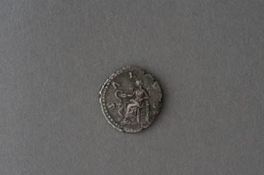Denario de Faustina (plata)