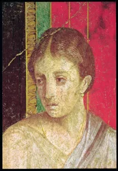 Detalle de la cabeza de la Madre Sentada de la Escena del Catecismo, Muro Norte, Oecus 5
