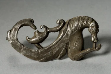 Fíbula de un Hipocampo (plata)