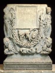Monumento funerario