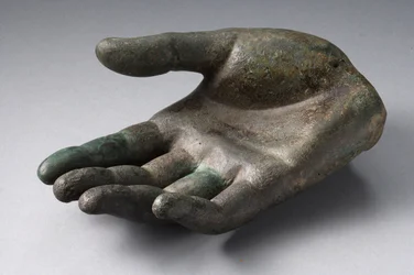 Mano (bronce)