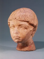 Cabeza de un niño