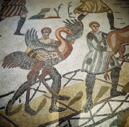 Cazador cargando avestruz en un barco, detalle del piso de la Gran Caza, Villa Romana del Casale Piazza Armerina, Sicilia (mosaico)