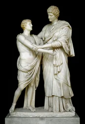 Arte romano: «Orestes y Electra». Escultura de mármol del siglo I d. C. De la colección Ludovisi, dimensiones: 192 cm. Roma, Museo Nazionale Romano (o delle Terme), Italia. Orestes y Electra. Escultura de mármol, altura: 210 cm, período imperial romano