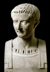 Arte romano: busto de mármol de Tiberio (Tiberio Claudio Nerón, 42 a.C.-37 d.C.), emperador romano - De Ercolano (Herculano) 1er siglo d.C. - Nápoles, Museo Arqueológico Nacional