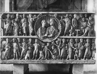 Sarcófago, conocido como el de Los Dos Hermanos, que representa escenas del Antiguo y Nuevo Testamento, mediados del siglo IV