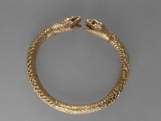 Brazalete de Serpiente, AD 1-100 (oro con ojos de vidrio verde)