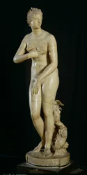 La Venus de los Medici, copia del original helenístico de Praxiteles (c.370-330 a.C.)