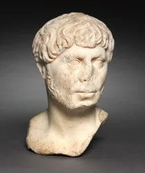 Cabeza de un hombre barbudo, c.125