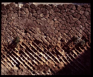 Detalle de construcciones romanas (opus mixtum u opus vagecum y opus compositum) siglo V a.C.-I d.C.