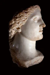 Cabeza de la diosa Juno - Escultura de mármol blanco, periodo romano, Banasa (Marruecos)