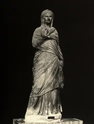 Viciria Arcate, esposa de Balbus (mármol)
