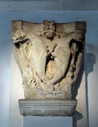 Monstruos, Capitel del coro