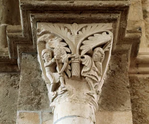 La muerte de Caín (capitel tallado)