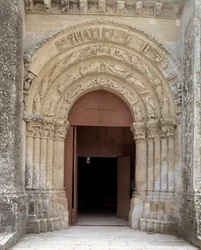 Vista del portal central