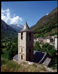 Vista de la iglesia de San Juan de Boí