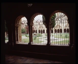 Vista del claustro de la Catedral de Santa Tecla en Tarragona