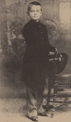 León Trotsky a los 9 años, 1888